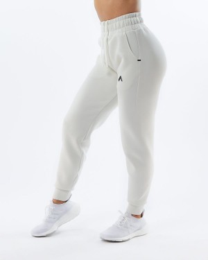 Alphalete ELMTS Cuffed Jogger Naisten Juoksuvaatteet Kerma | YHOTS-9358