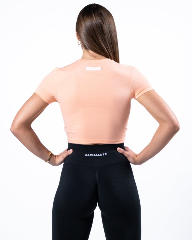 Alphalete Evo Twist Crop Naisten Paidat Koralli | ZTGXK-0513