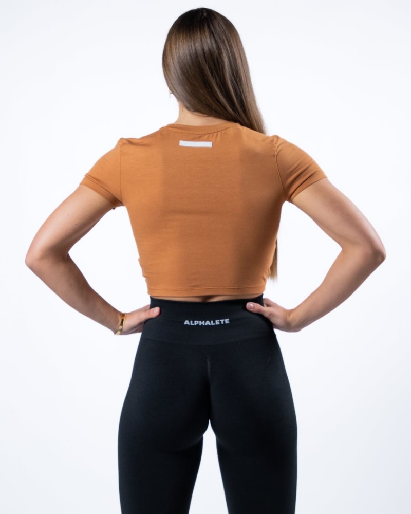 Alphalete Evo Twist Crop Naisten Paidat Camel | MHYQJ-7304