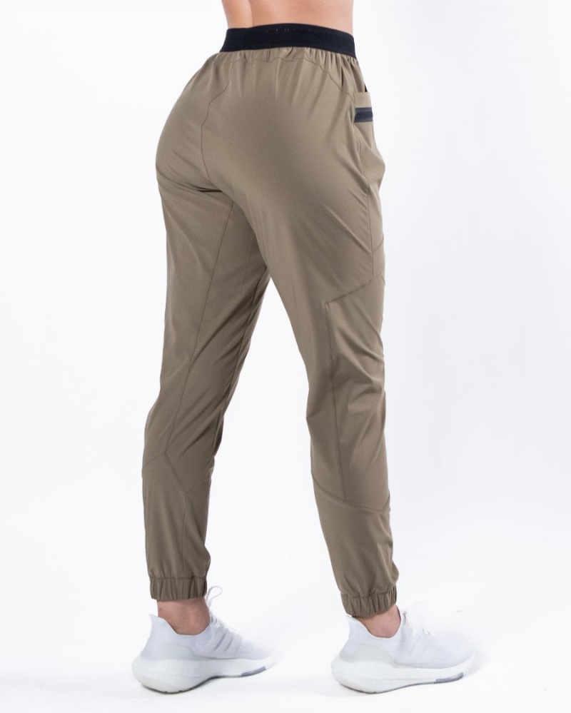 Alphalete Studio Pant Naisten Juoksuvaatteet Taupe | BKYMX-2305